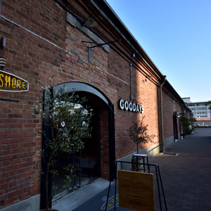 モザイク赤煉瓦倉庫